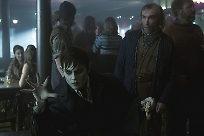 Illustration for article titled Dark Shadows Stills